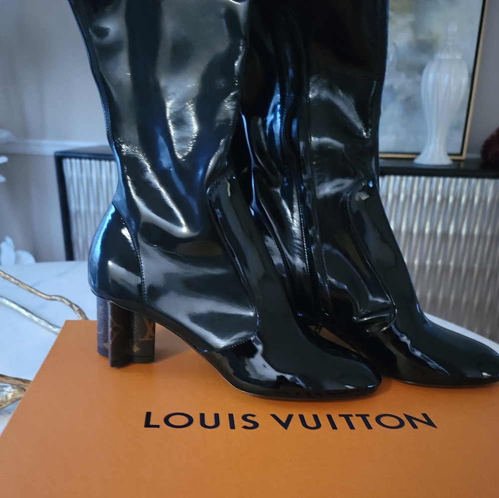 Authentic Louis vuitton boots